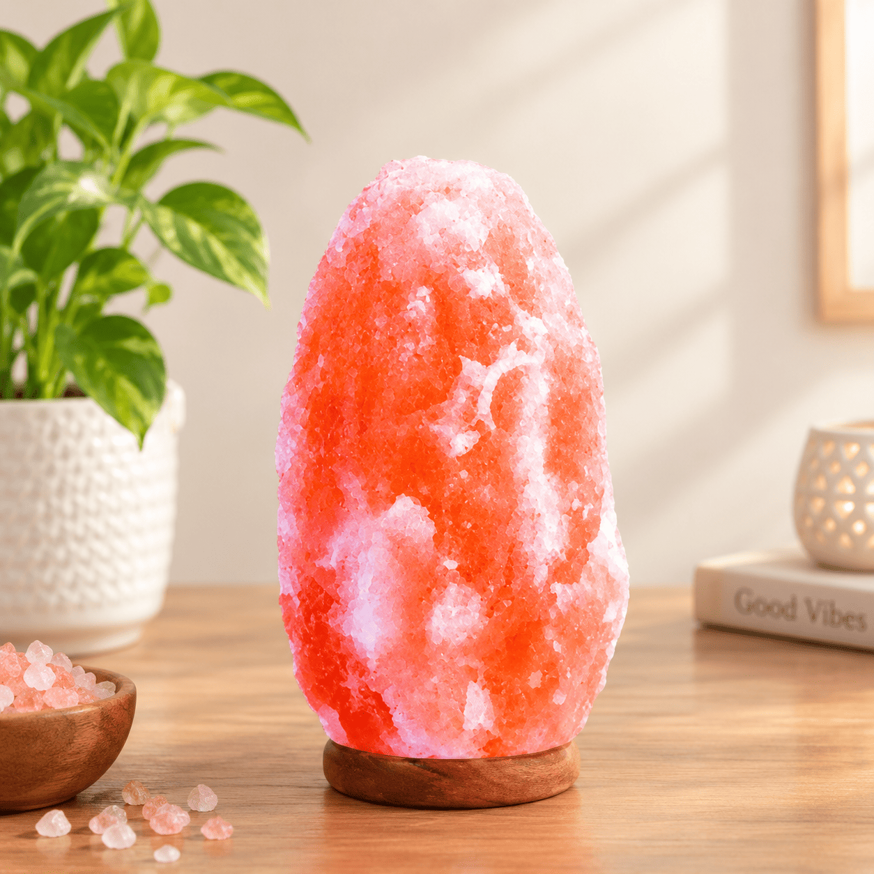 Natural shape Himalayan salt lamp, 9–12 kg